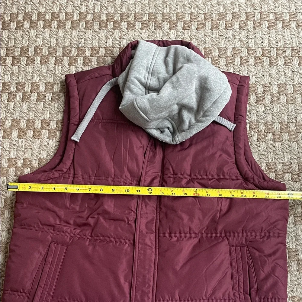 Weatherproof Hooded Puffer Vest - Picture 6 of 7
